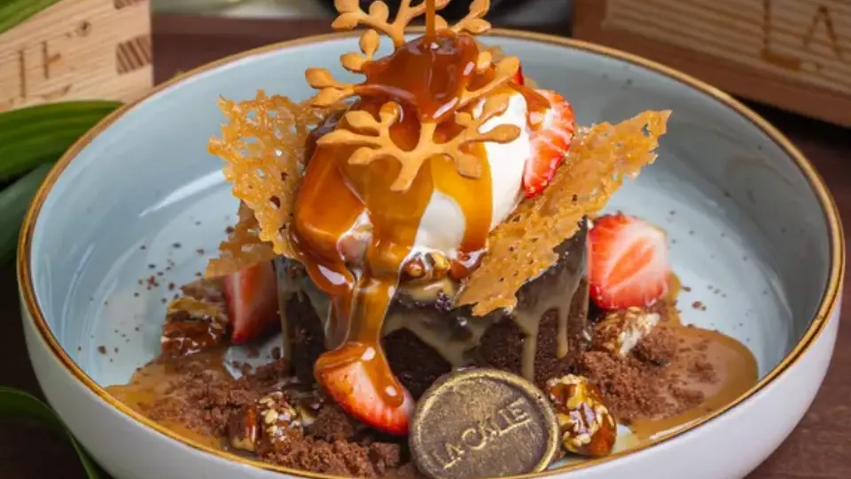 Black bond date cake