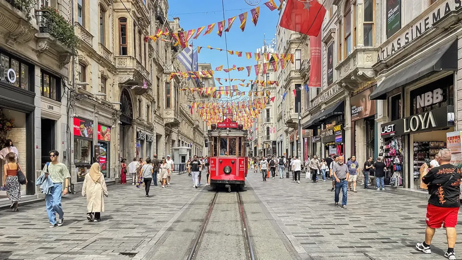 Turkey – Istiklal Street, Istanbul